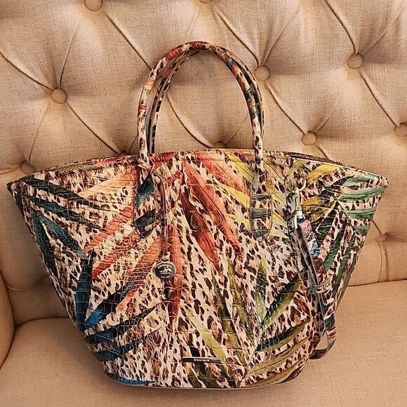 Brahmin Animal Print Leaf Handbag with Strap - Picture 1 of 9